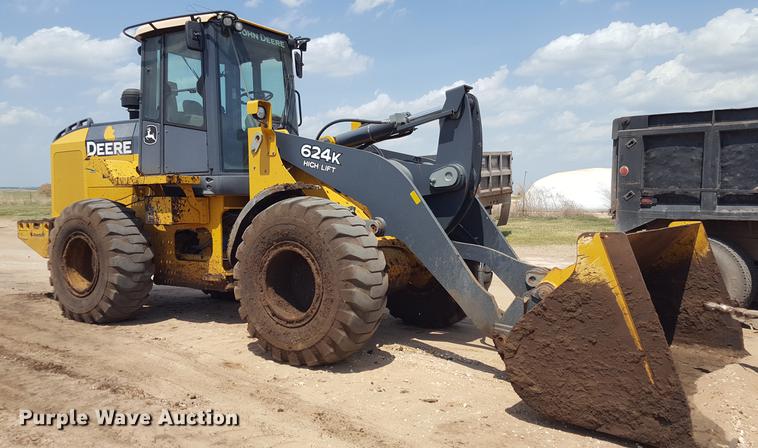 image for item DD1146 2010 John Deere 624K High Lift wheel loader