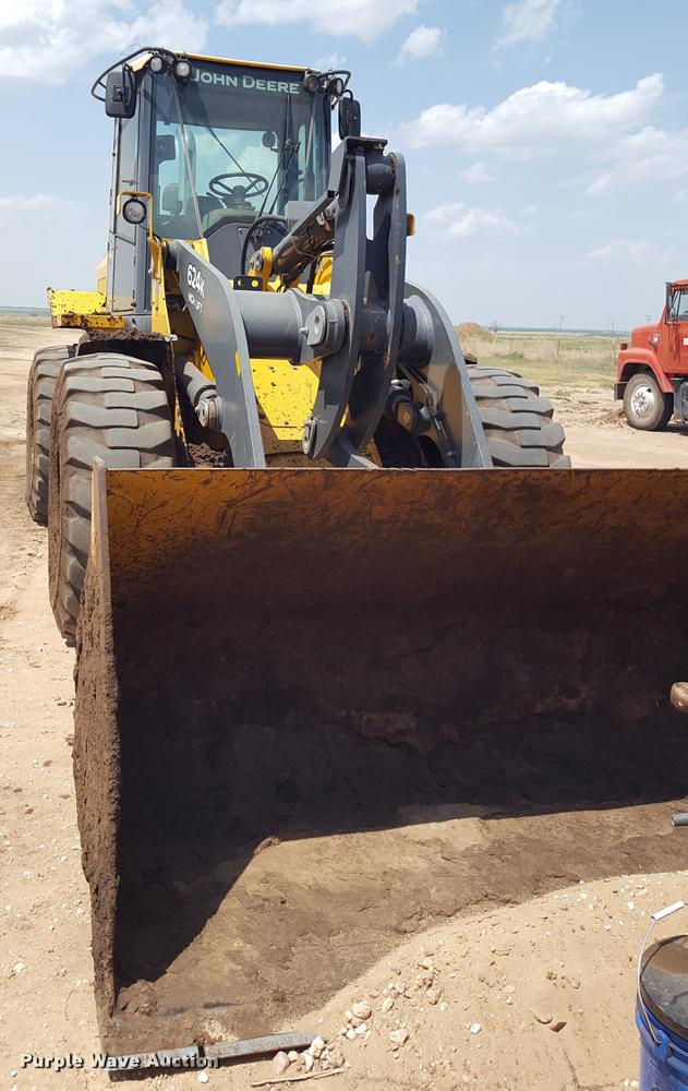 image for item DD1146 2010 John Deere 624K High Lift wheel loader