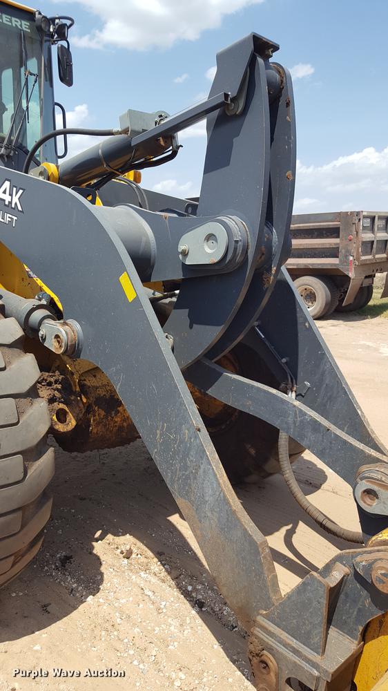 image for item DD1146 2010 John Deere 624K High Lift wheel loader