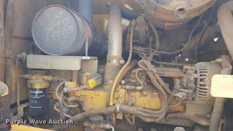 image for item DD1146 2010 John Deere 624K High Lift wheel loader