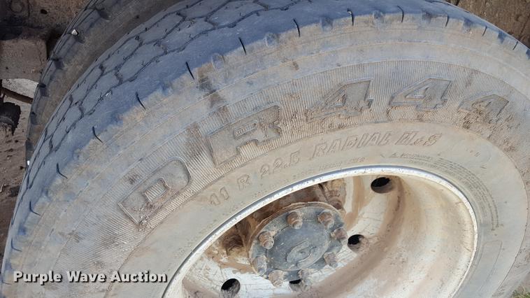 image for item DD1147 1986 International S2200 dump truck