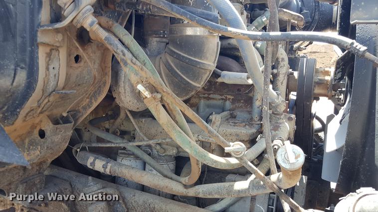 image for item DD1147 1986 International S2200 dump truck