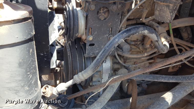 image for item DD1147 1986 International S2200 dump truck