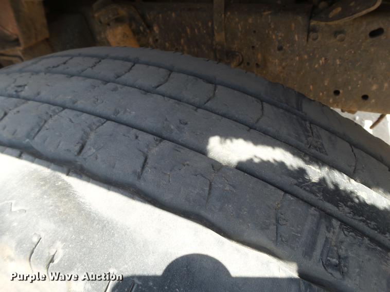 image for item DD1148 1987 International S1900 dump truck