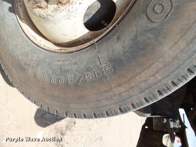 image for item DD1148 1987 International S1900 dump truck