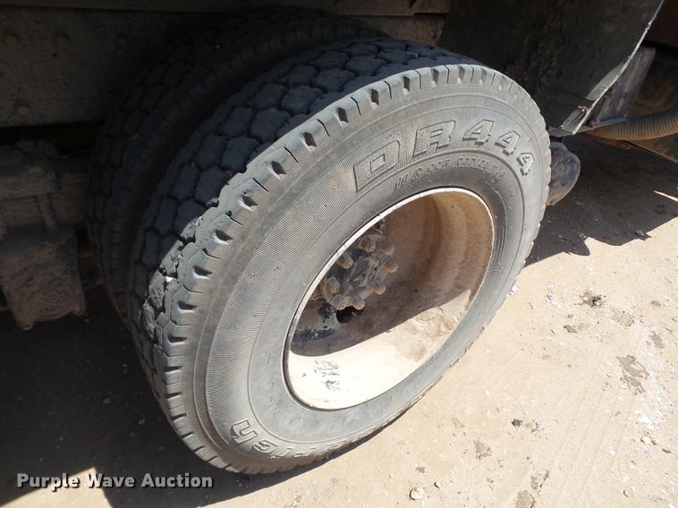 image for item DD1148 1987 International S1900 dump truck