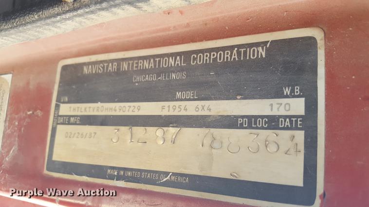 image for item DD1148 1987 International S1900 dump truck