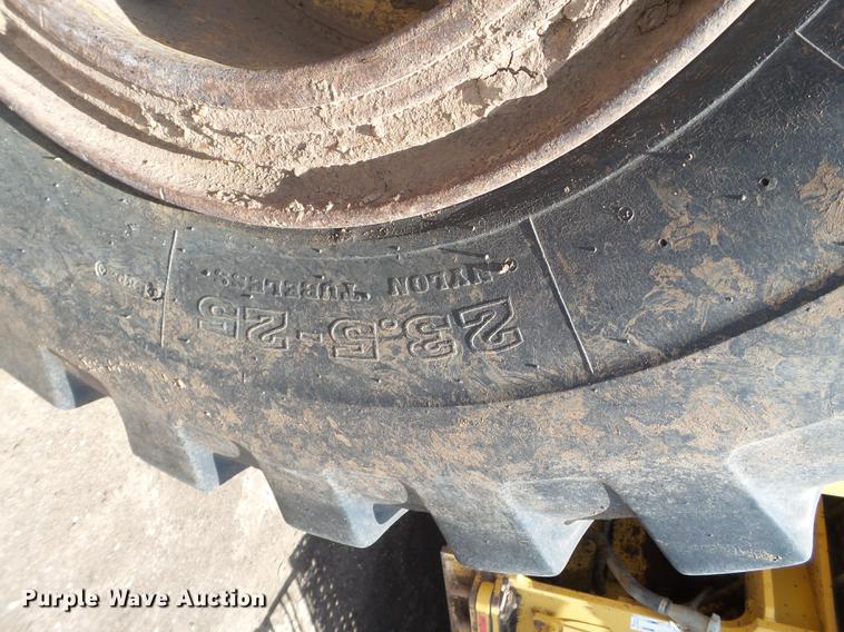 image for item DD1149 2006 John Deere 644J wheel loader