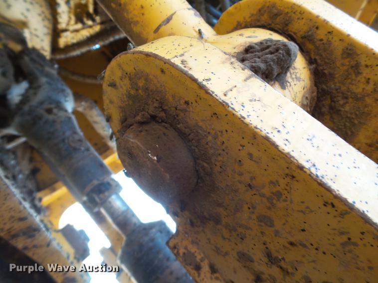 image for item DD1149 2006 John Deere 644J wheel loader