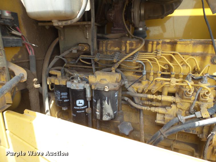 image for item DD1149 2006 John Deere 644J wheel loader