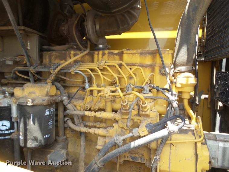 image for item DD1149 2006 John Deere 644J wheel loader