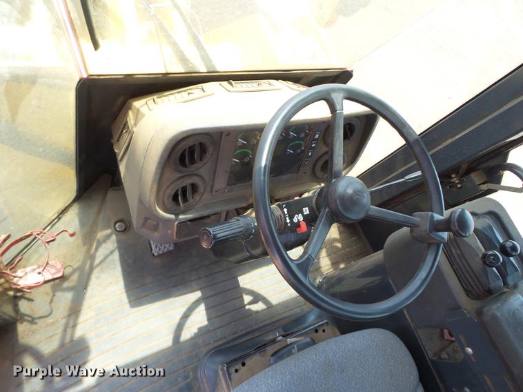 image for item DD1150 2008 John Deere 644J wheel loader