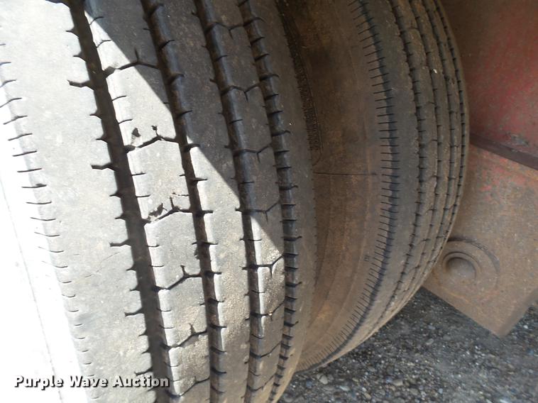 image for item DD1157 1990 Trail King drop deck equipment trailer