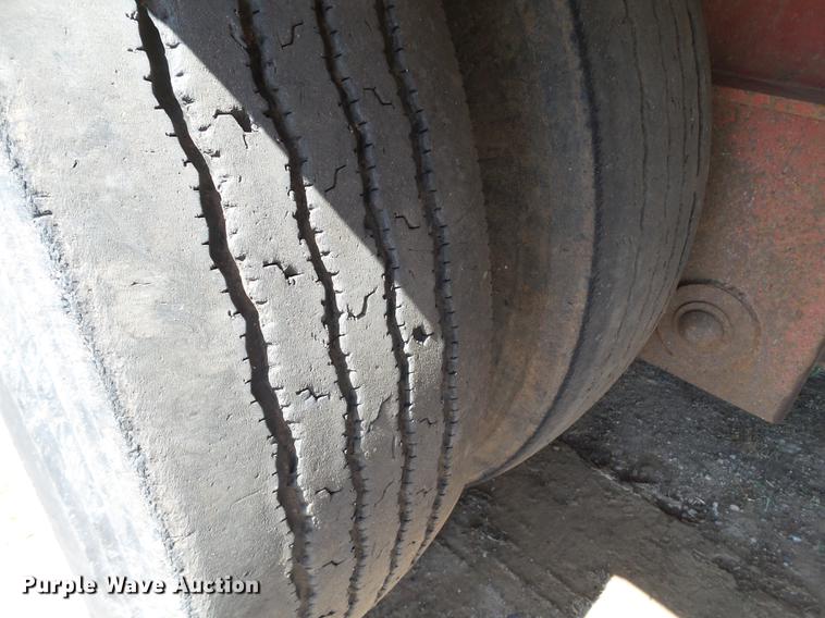 image for item DD1157 1990 Trail King drop deck equipment trailer