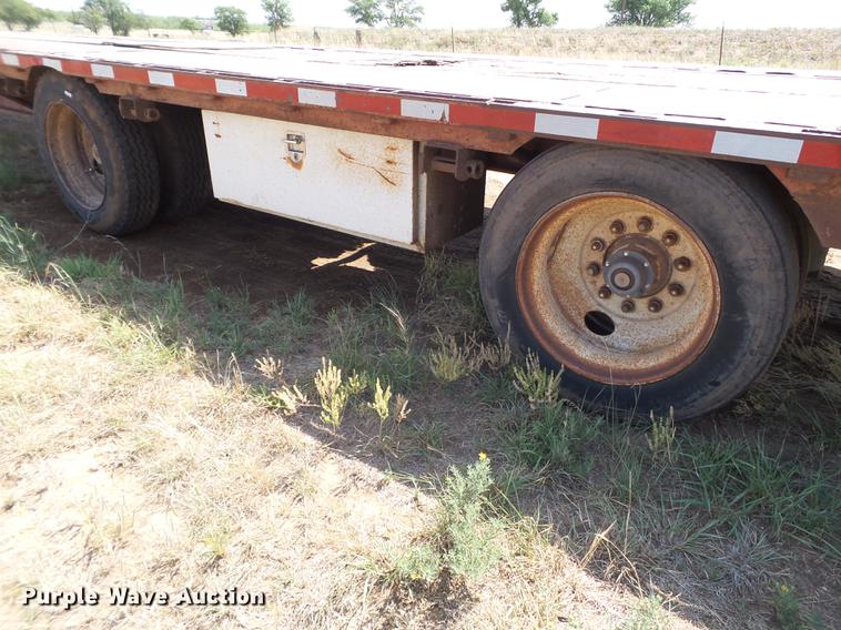 image for item DD1157 1990 Trail King drop deck equipment trailer