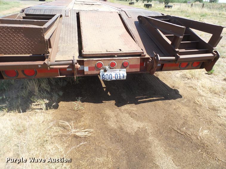 image for item DD1157 1990 Trail King drop deck equipment trailer