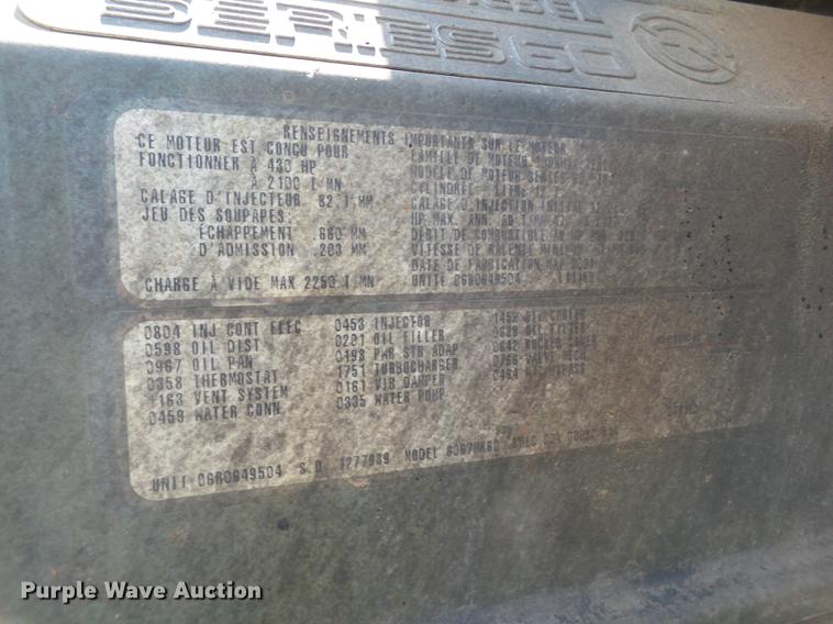 image for item DD1158 2002 Freightliner FLD semi truck