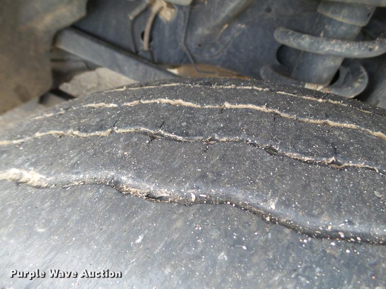 image for item DD1164 2014 Dodge Ram 5500 Crew Cab flatbed truck