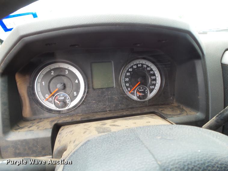 image for item DD1164 2014 Dodge Ram 5500 Crew Cab flatbed truck