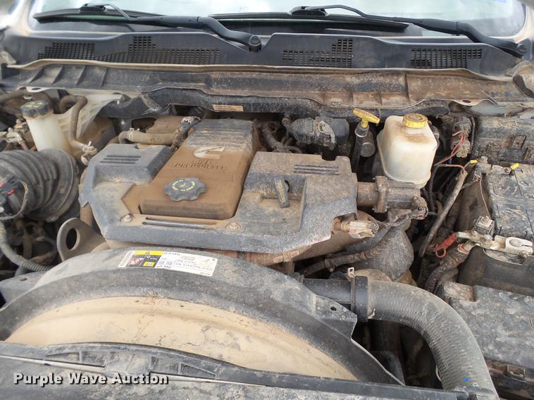 image for item DD1164 2014 Dodge Ram 5500 Crew Cab flatbed truck