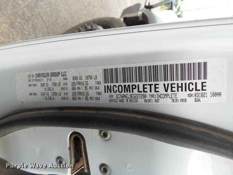 image for item DD1164 2014 Dodge Ram 5500 Crew Cab flatbed truck