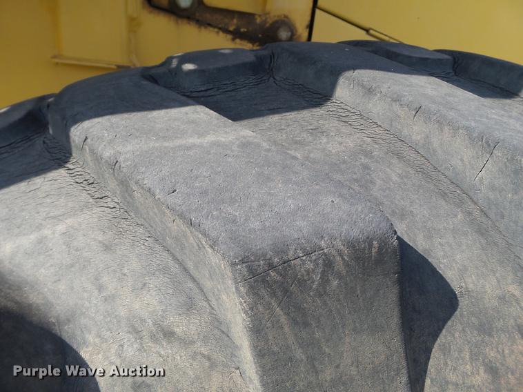 image for item DD1168 2007 John Deere 624J wheel loader