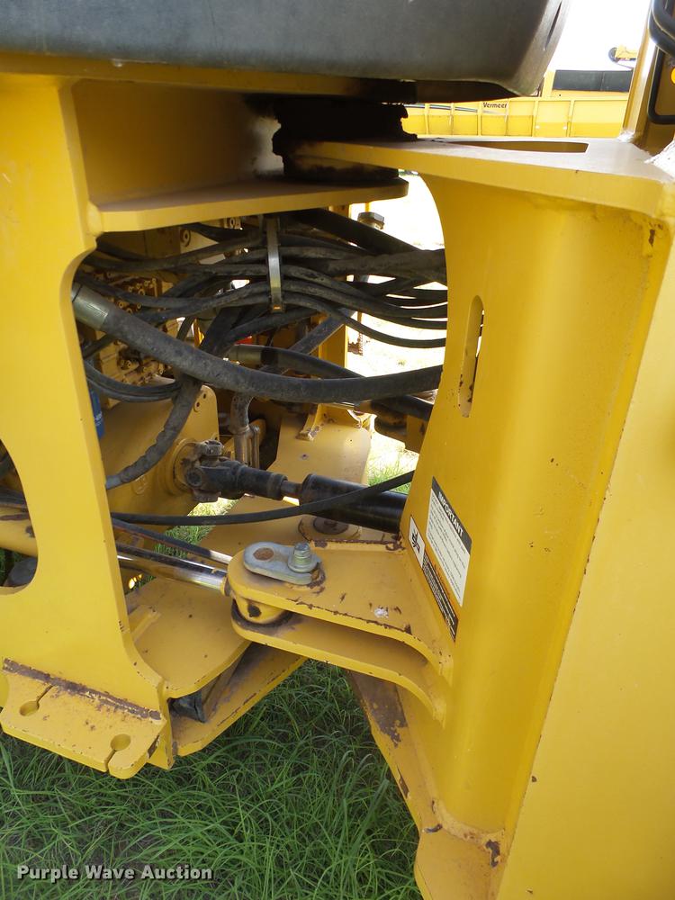 image for item DD1168 2007 John Deere 624J wheel loader