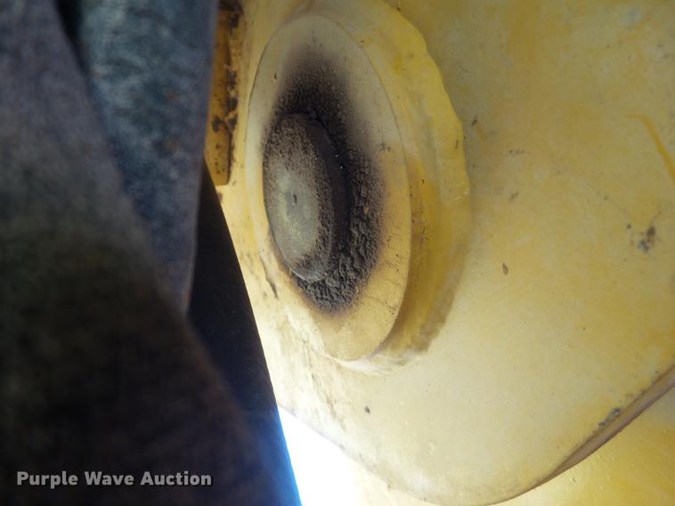 image for item DD1168 2007 John Deere 624J wheel loader