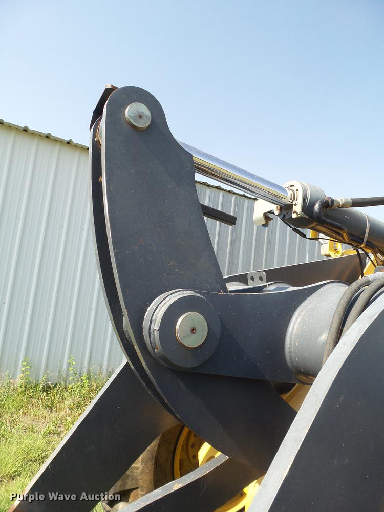 image for item DD1168 2007 John Deere 624J wheel loader