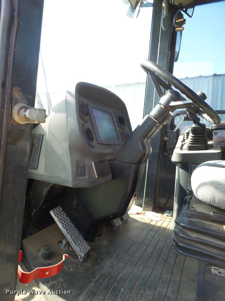 image for item DD1168 2007 John Deere 624J wheel loader