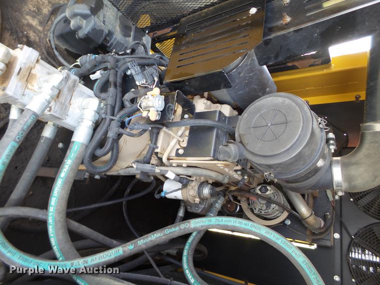 image for item DD1169 2011 Vermeer Wildcat TR521 trommel screen