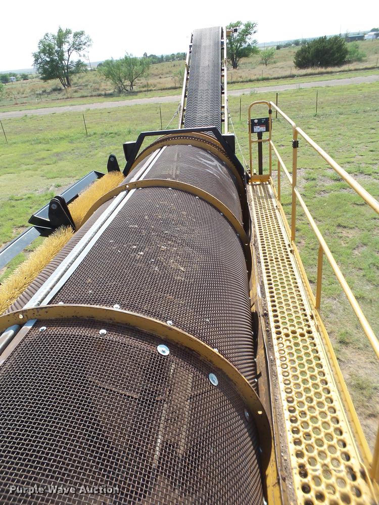 image for item DD1169 2011 Vermeer Wildcat TR521 trommel screen