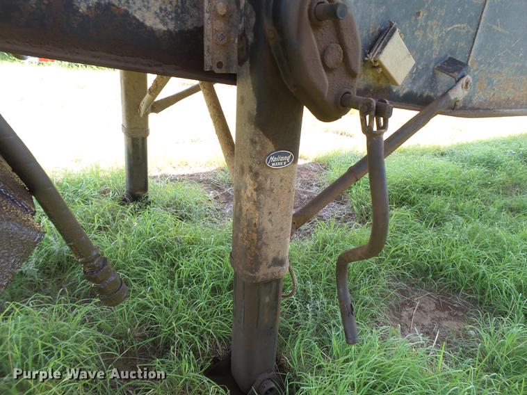 image for item DD1173 2001 Thurston Circle R side dump trailer