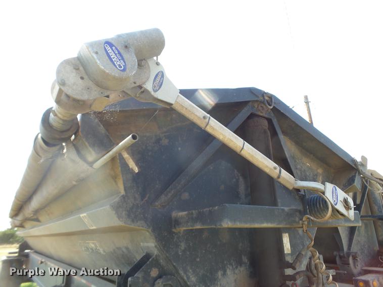 image for item DD1173 2001 Thurston Circle R side dump trailer