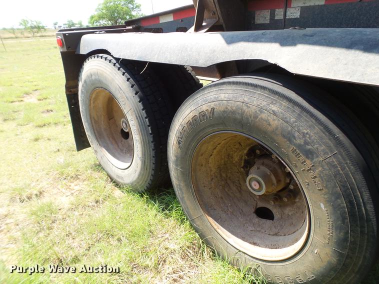 image for item DD1174 1998 Circle R side dump trailer