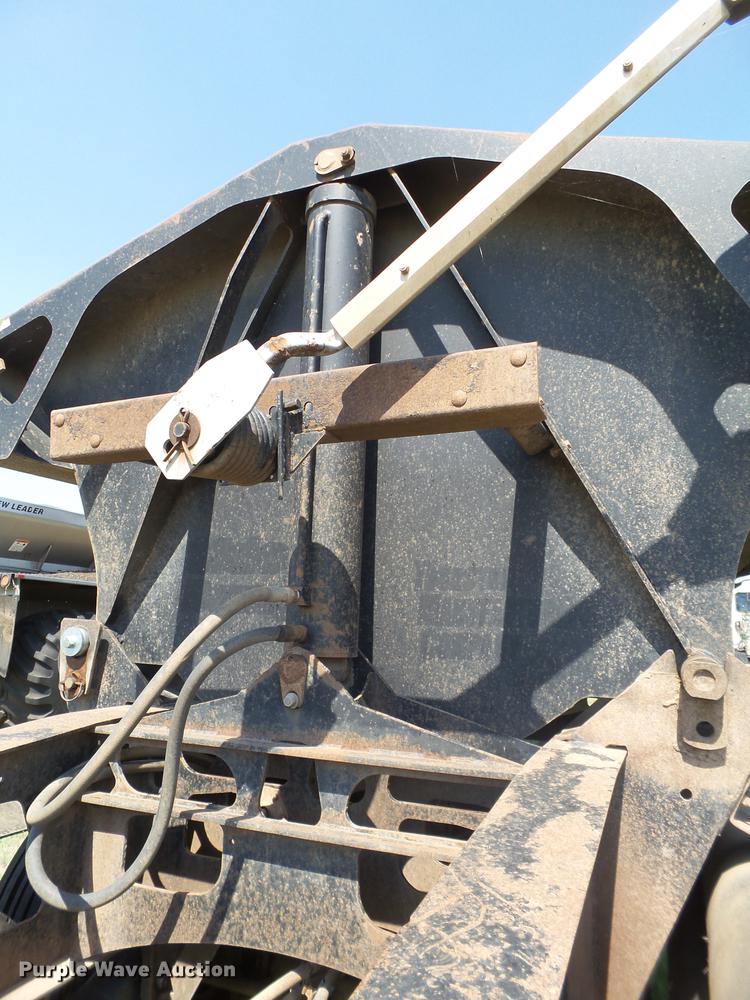 image for item DD1174 1998 Circle R side dump trailer