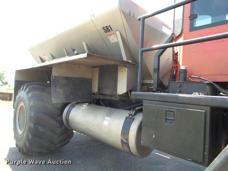 image for item DD1175 Case Tyler 4320 dry spreader applicator