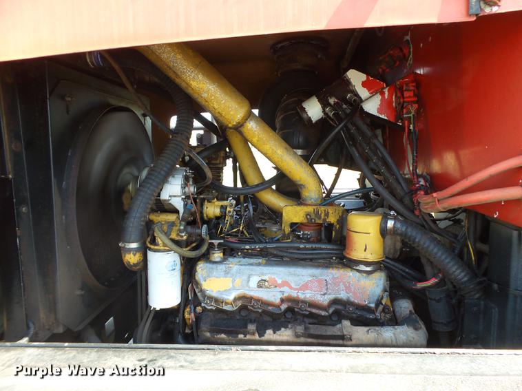 image for item DD1175 Case Tyler 4320 dry spreader applicator