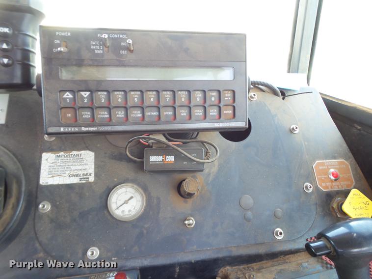 image for item DD1175 Case Tyler 4320 dry spreader applicator