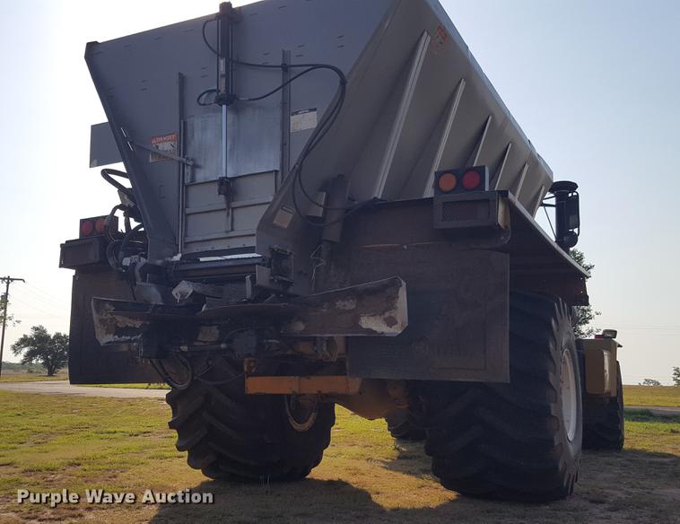 image for item DD1176 1999 Ag-Chem TerraGator 8104 dry spreader applicator