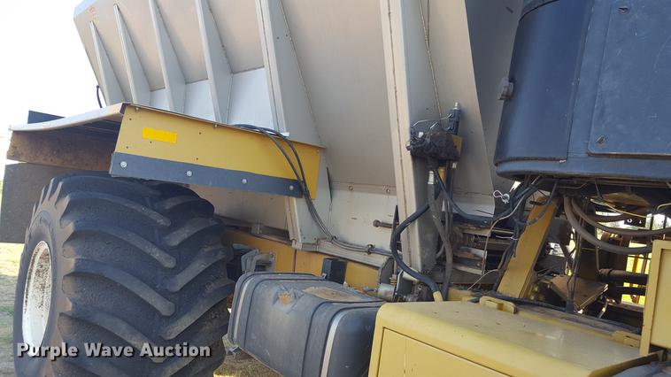 image for item DD1176 1999 Ag-Chem TerraGator 8104 dry spreader applicator