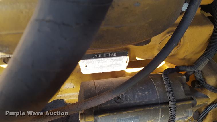 image for item DD1176 1999 Ag-Chem TerraGator 8104 dry spreader applicator