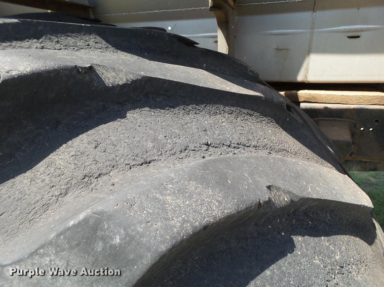 image for item DD1177 1995 GMC TopKick C6500 Stahly applicator truck