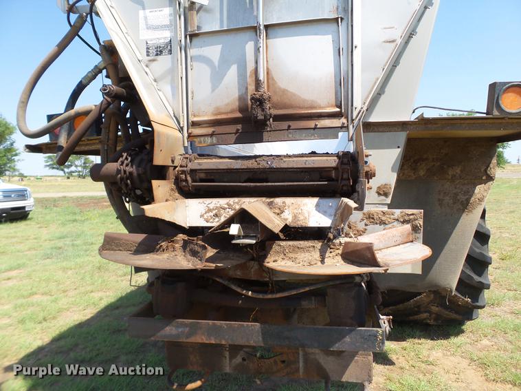 image for item DD1177 1995 GMC TopKick C6500 Stahly applicator truck