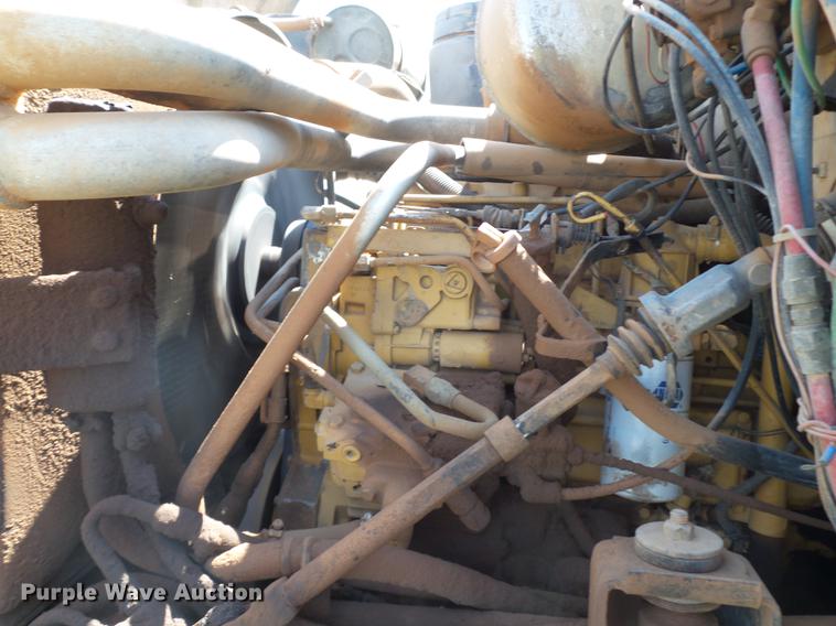 image for item DD1177 1995 GMC TopKick C6500 Stahly applicator truck