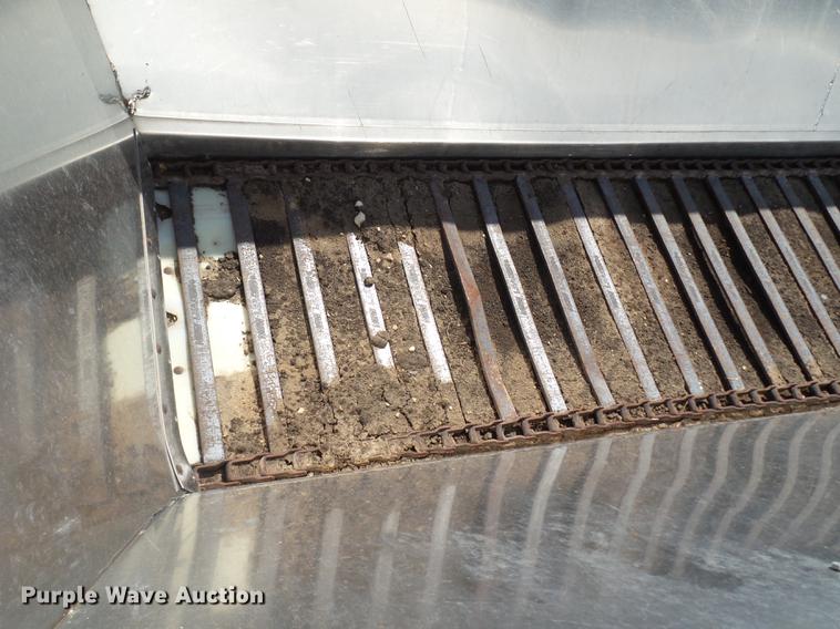 image for item DD1177 1995 GMC TopKick C6500 Stahly applicator truck