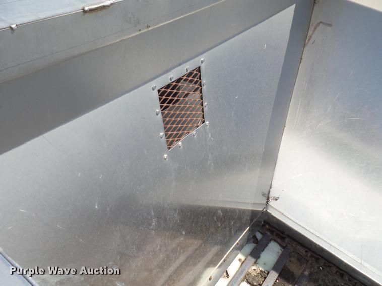 image for item DD1177 1995 GMC TopKick C6500 Stahly applicator truck