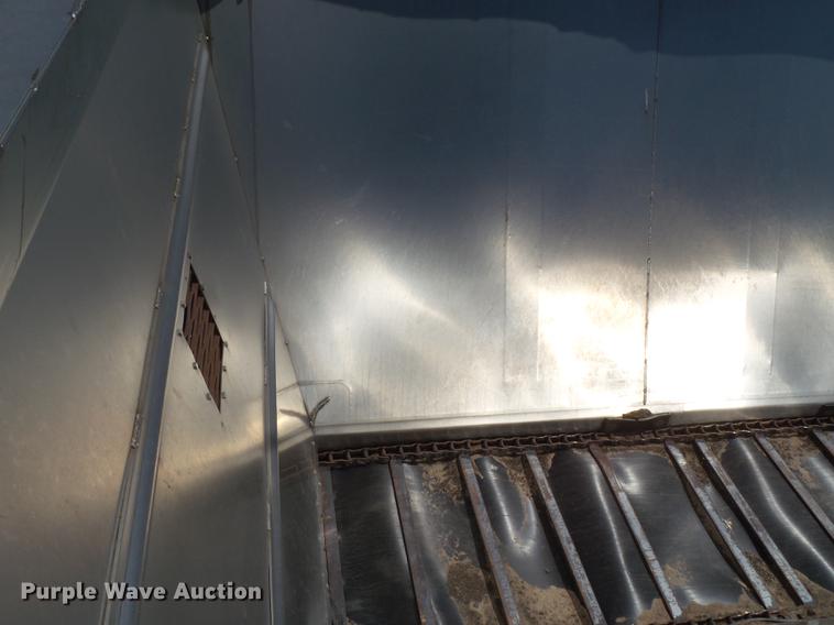 image for item DD1178 1998 International 2554 Stahly applicator truck