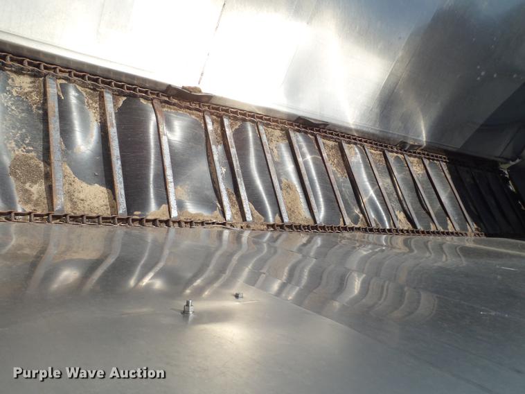 image for item DD1178 1998 International 2554 Stahly applicator truck