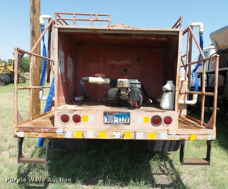 image for item DD1179 1977 GMC C65 tank truck